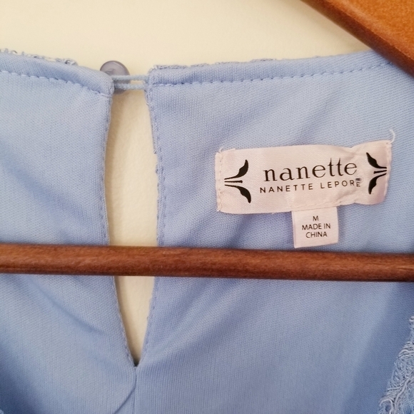 NANETTE Lepore Guipure Lace Blouse Keyhole Back Blue Size Medium - Picture 7 of 9
